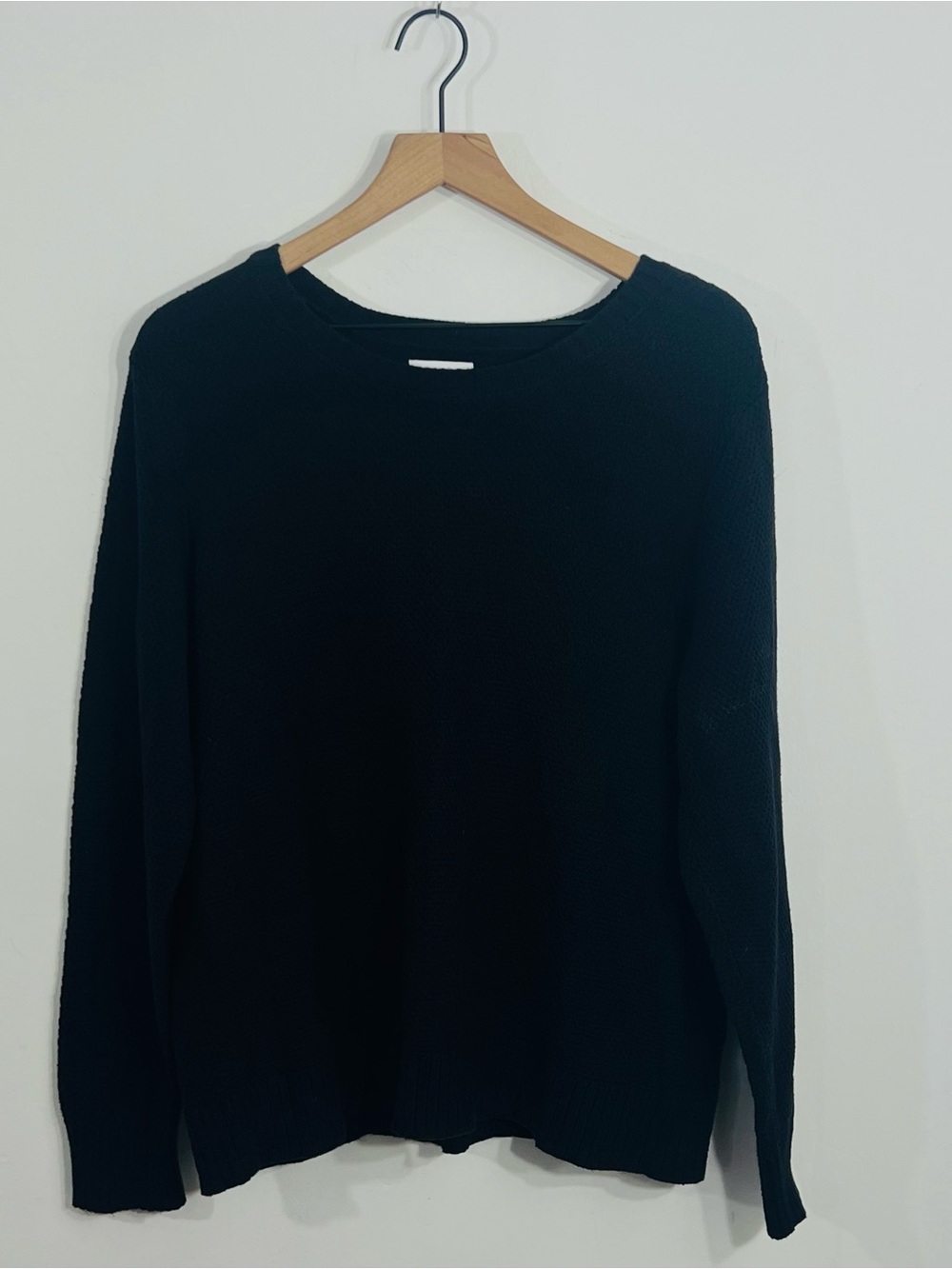 Croft & Barrow Long Sleeve Black Knit Pullover Sweater Cozy Comfy Everyday Wear